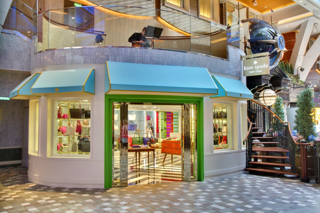 exterior Kate Spade New York