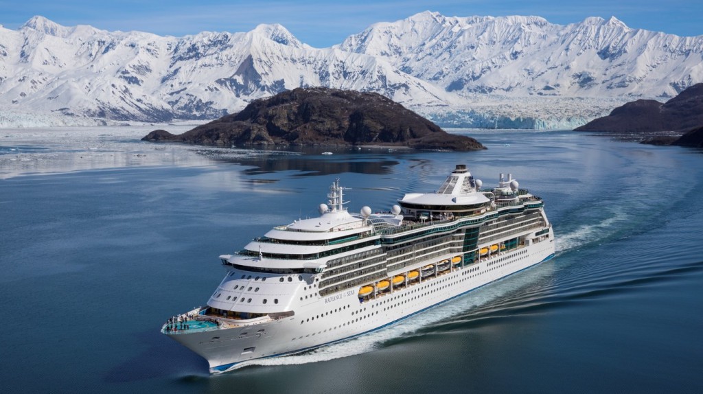 Radiance at Hubbard Glacier Radiance of the Seas - Raoyal Caribbean International