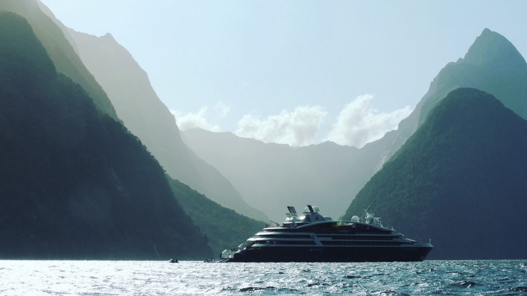 ponant luxury cruise