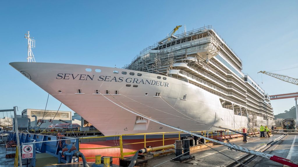 regent sevens seas grandeur