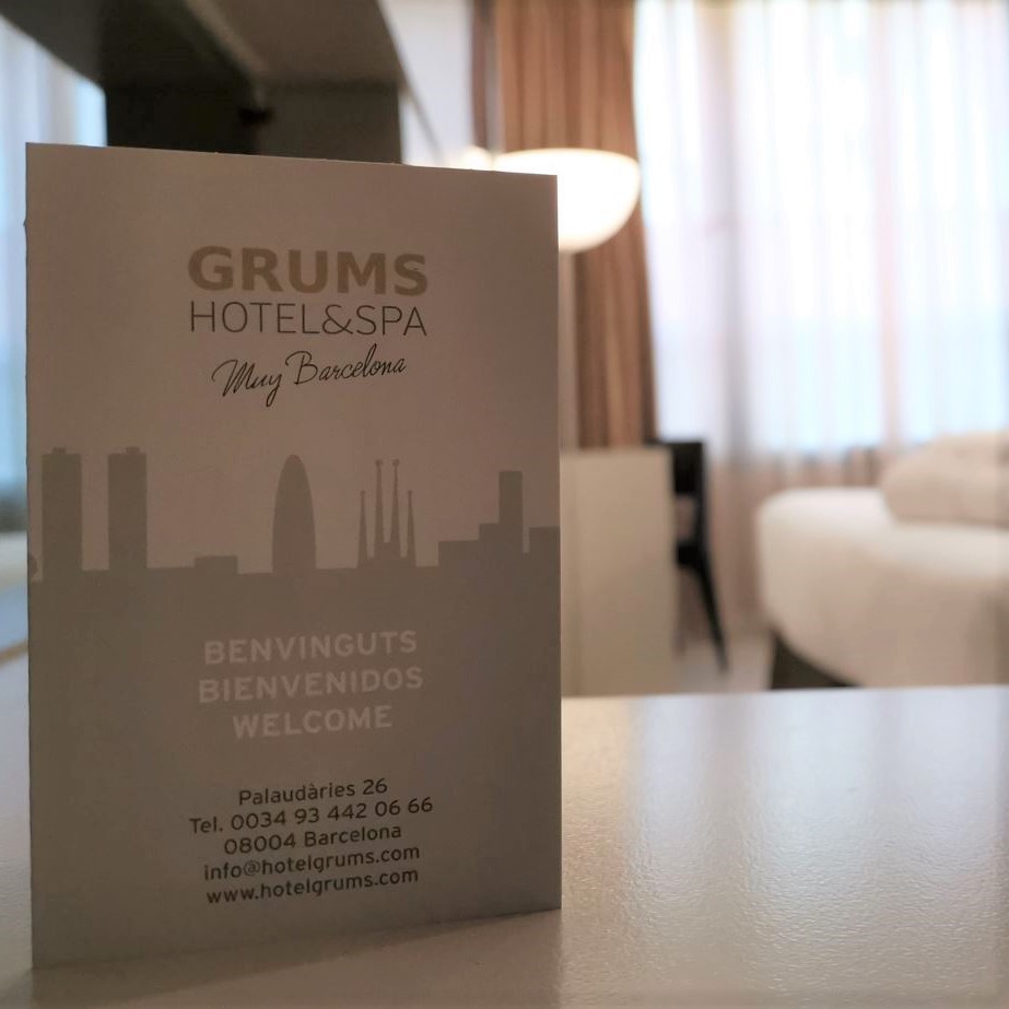 hotel grums barcelona room city trip cruise